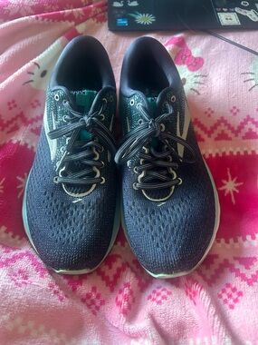 Brooks ghost 11 size 9.5